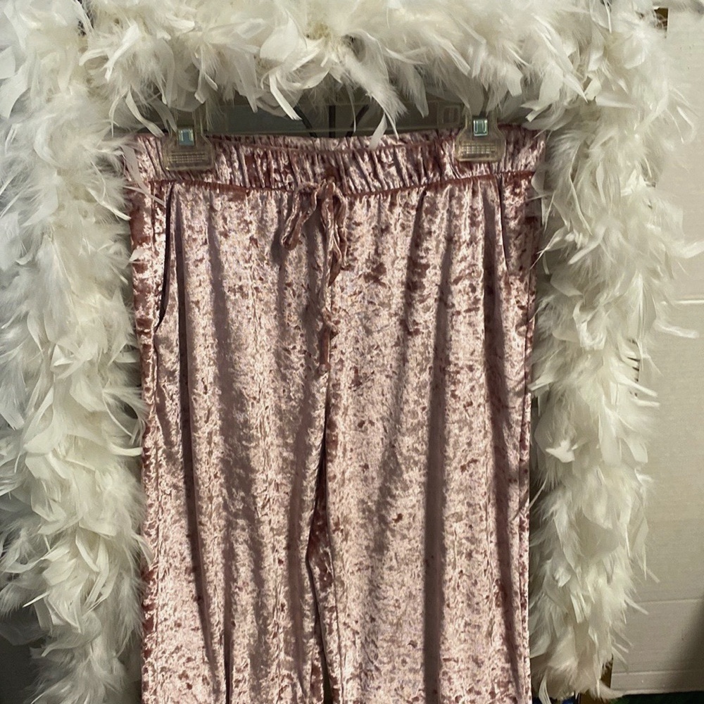 Women’s Crushed Velvet Yoga/Jogging Pants